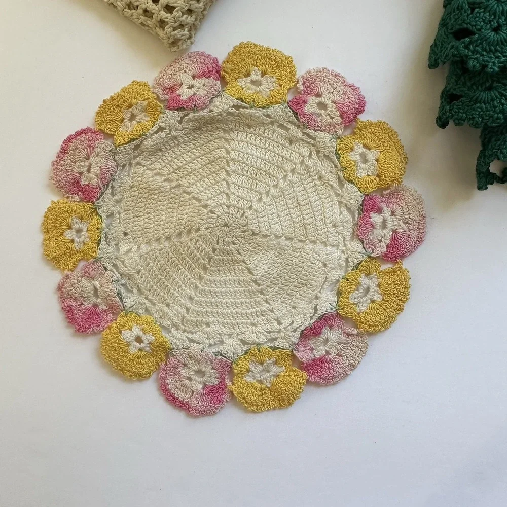 Vintage Hand Crocheted Doilies Lot of 3‎ Country Cottage Decor Shabby Chic Boho